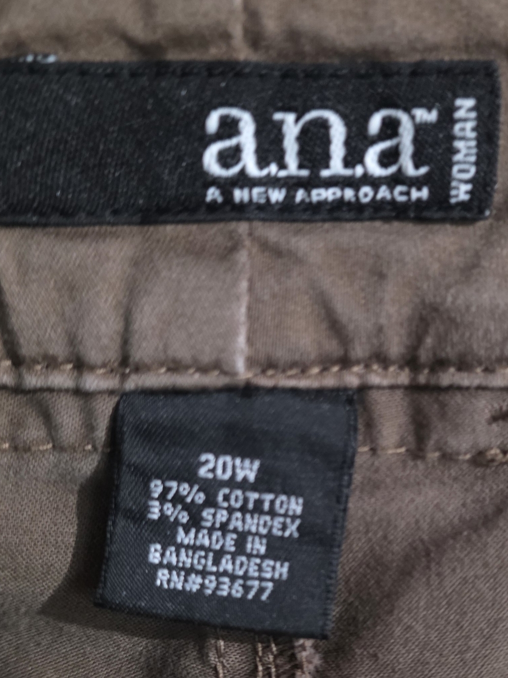 a.n.a Women's Cargo Shorts in Brown - Picture 2 of 3